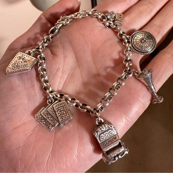 Brighton Silver vintage Vegas Charm Bracelet Cards Martinis - Picture 4 of 17